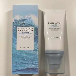 Skin1004 hyalu-cica water-fit sun serum spf 50+